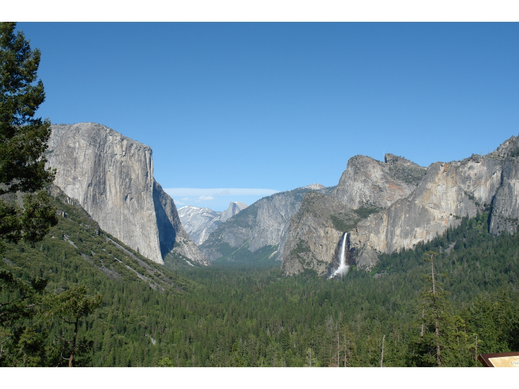    (Yosemite National Park).